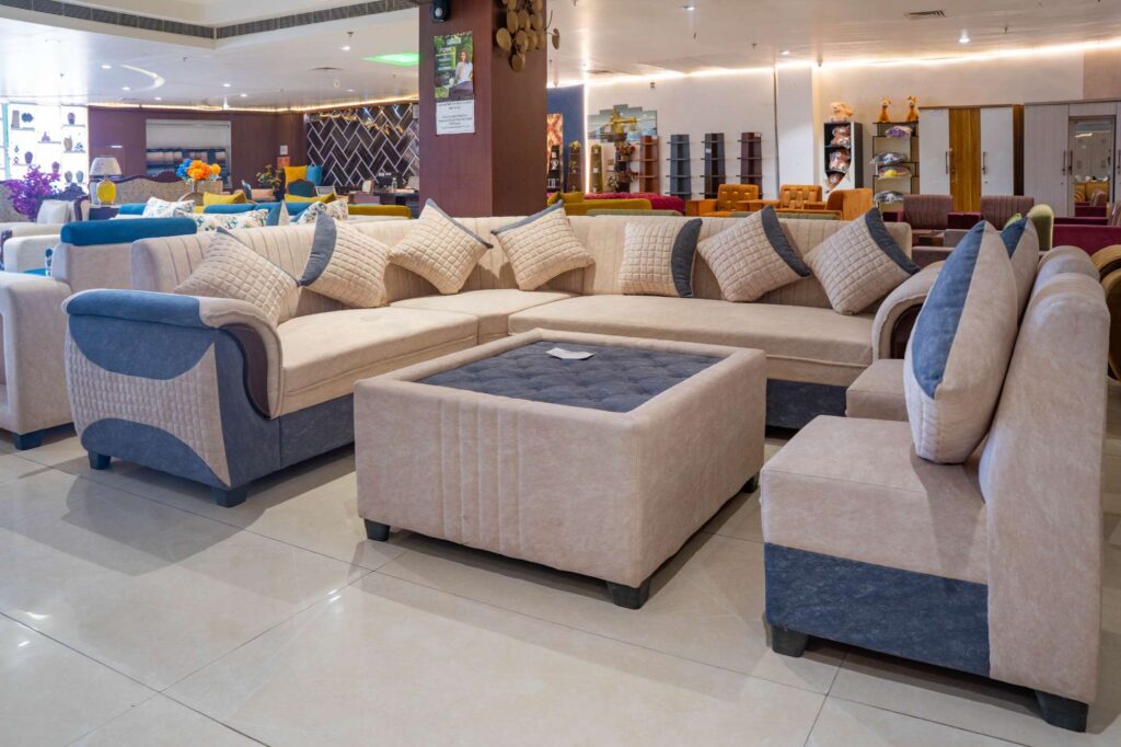 Sofas & Recliners