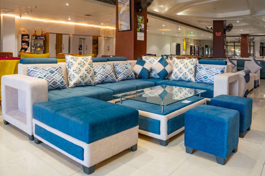 Sofas & Recliners