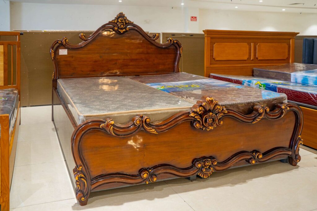 Beds & Mattresses